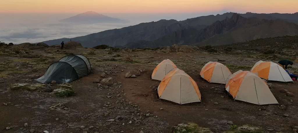 <strong>Mawenzi Tarn to Kibo Hut</strong>